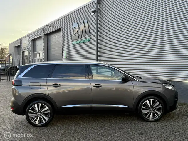 Peugeot 5008 1.2 PureTech GT-Line 7-Persoons 2018 Benzine 8