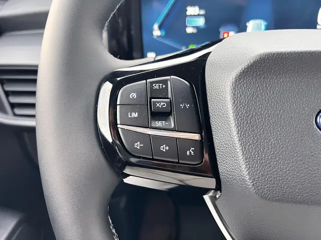 Ford E-Transit Courier Limited 44 kWh 2025 Elektrisch 20