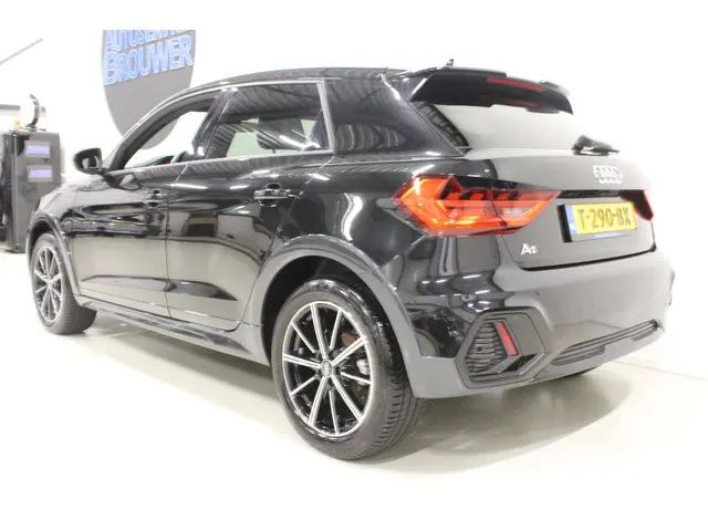 Audi A1 citycarver 30 TFSI epic Automaat 2020 Benzine 4