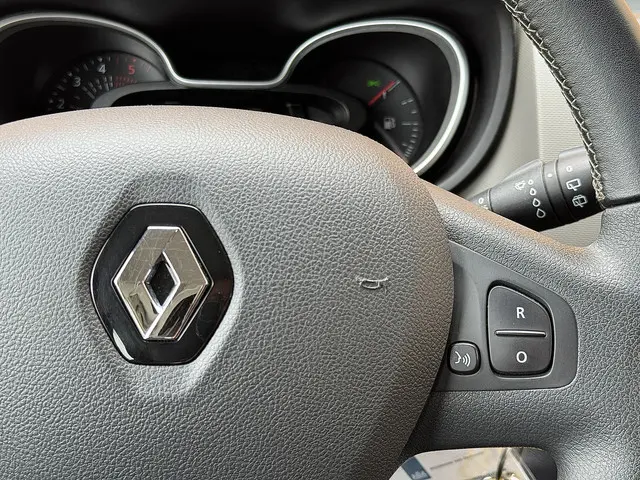 Renault Trafic 1.6 dCi T29 L2H1 DC Comfort 2019 Diesel 25