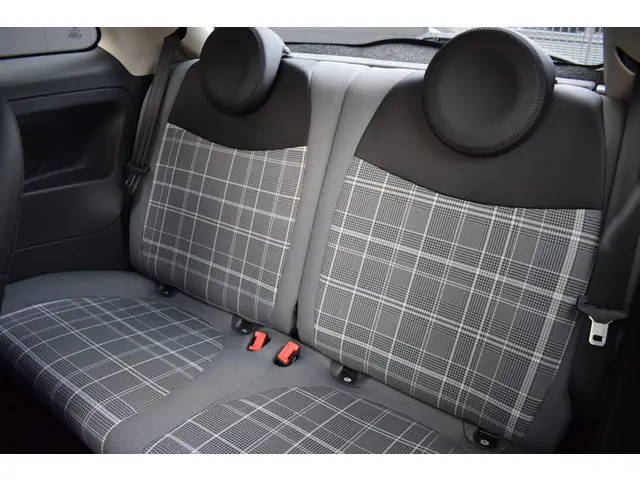 Fiat 500 0.9 TwinAir Turbo Lounge 2017 Benzine 8