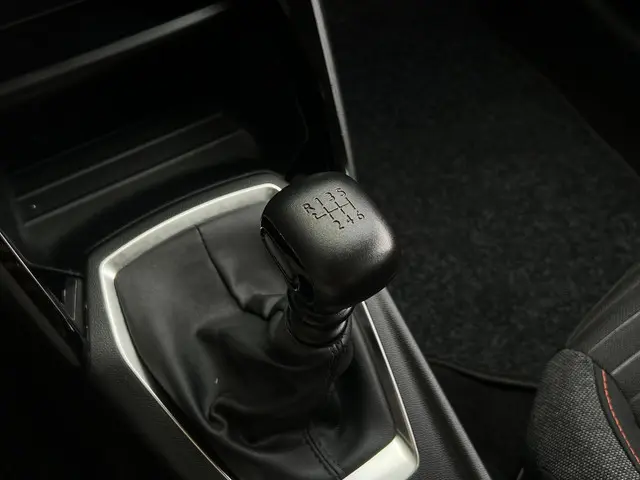 Peugeot 208 1.2 PureTech Allure Pack 2021 Benzine 20