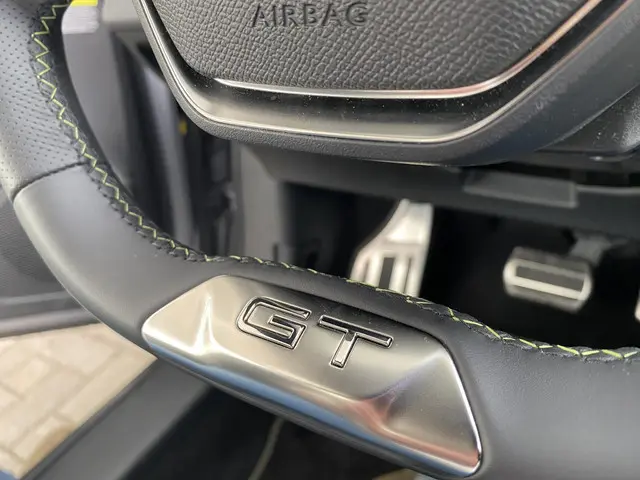 Peugeot 308 1.2T 130pk Automaat GT 2024 Benzine 22