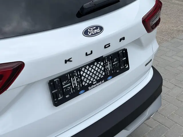 Ford Kuga 2.5 PHEV Active X 2024 Hybride Benzine 14