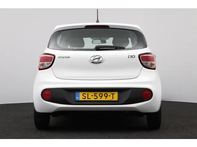 Hyundai i10 1.0i Comfort 2018 Benzine 8
