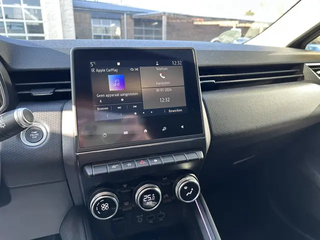 Renault Clio 1.3 TCe Intens 2019 Benzine 24