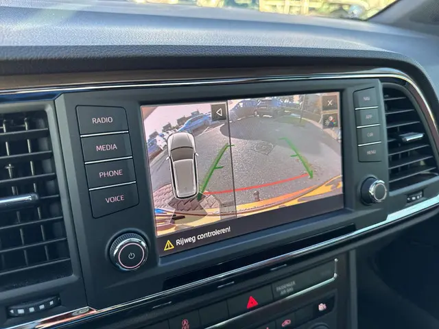 SEAT Ateca 1.4 EcoTSI Xcellence 2018 Benzine 13