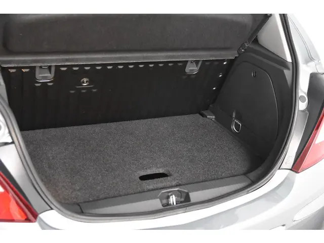 Opel Corsa 1.2 EcoFlex *Airco* 2013 Benzine 14