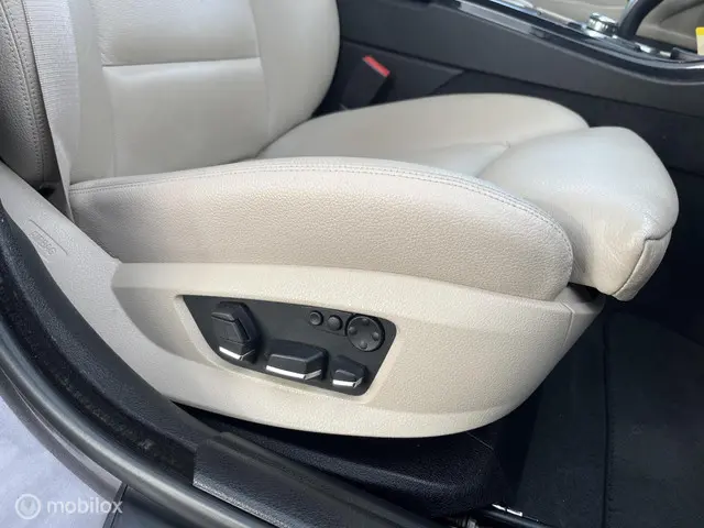 BMW 5 Serie 530i High Executive + 2013 Benzine 14