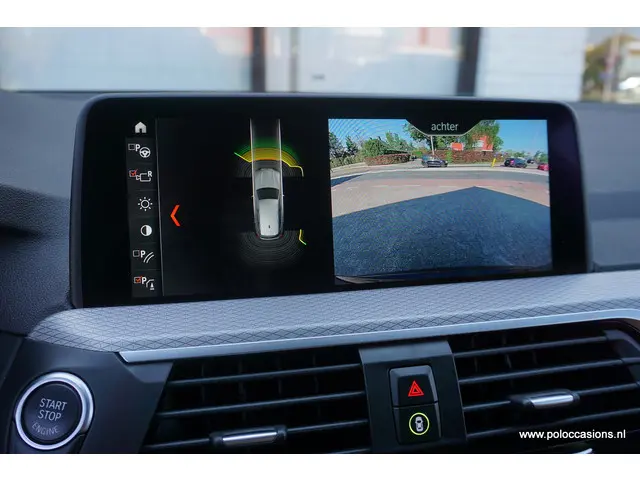 BMW X3 xDrive20i High Executive 2019 Benzine 10