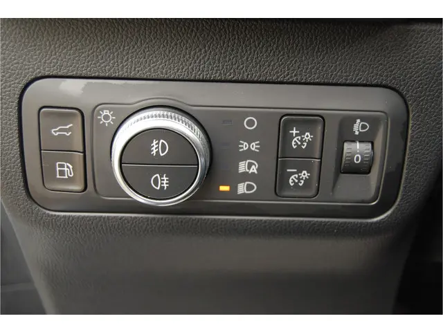Ford Kuga 2.5 PHEV ST-Line X 225PK 2022 Hybride Benzine 21
