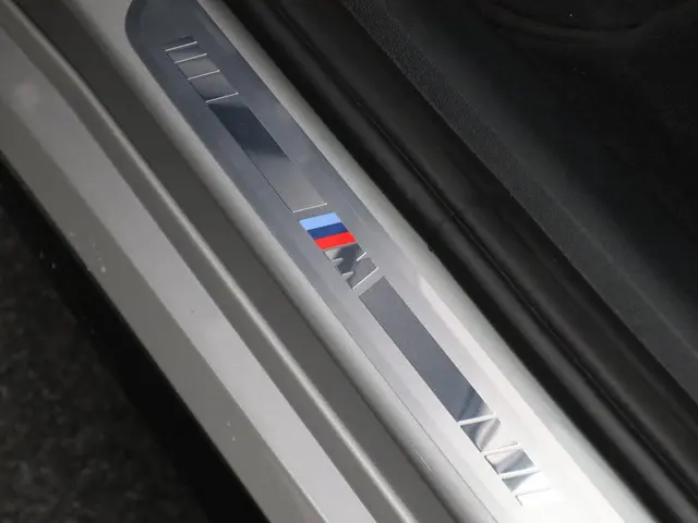 BMW X1 xDrive25e 2023 Hybride Benzine 14