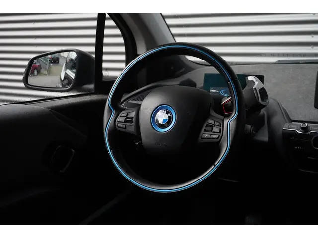 BMW i3 S 2021 Elektrisch 23