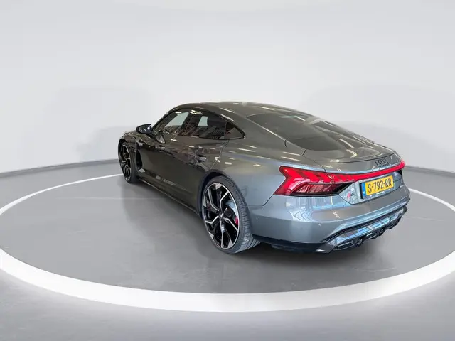 Audi e-tron GT RS 93 kWh 600pk 2021 Elektrisch 2