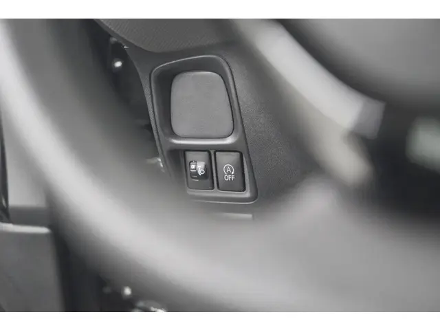 Peugeot 108 1.0 e-VTi Active 2021 Benzine 31