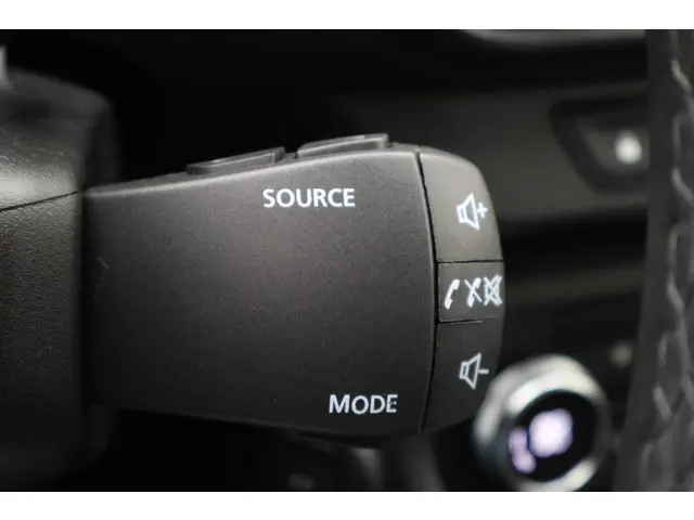 Dacia Sandero Stepway 1.0 TCe 90 Comfort 2021 Benzine 31