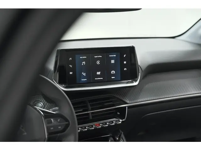 Peugeot 208 PureTech 100 Allure Pack 2023 Benzine 45
