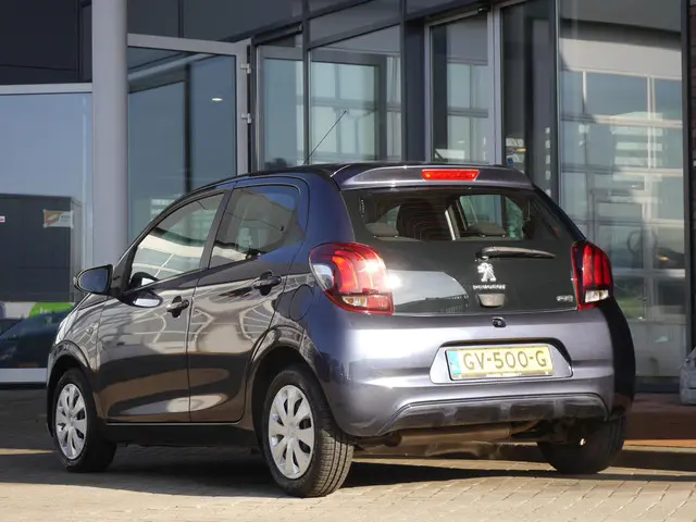 Peugeot 108 1.0 VTi Active 2015 Benzine 5