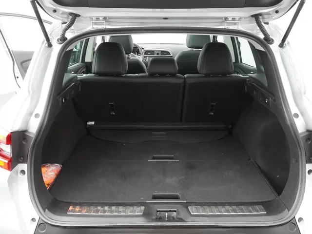 Renault Kadjar 1.2 TCe Intens 2016 Benzine 9