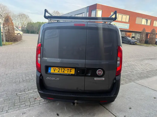 Fiat Doblò Cargo 1.6 MJ L1H1 ECO JET 2018 Diesel 4