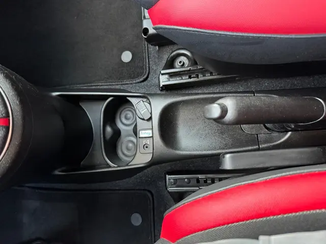 Fiat 500 0.9 TwinAir Turbo 500S 2015 Benzine 18