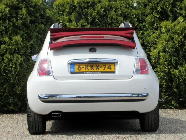 Fiat 500C 0.9 TwinAir Lounge*Ecc*Pdc*16 inch* 2013 Benzine 4