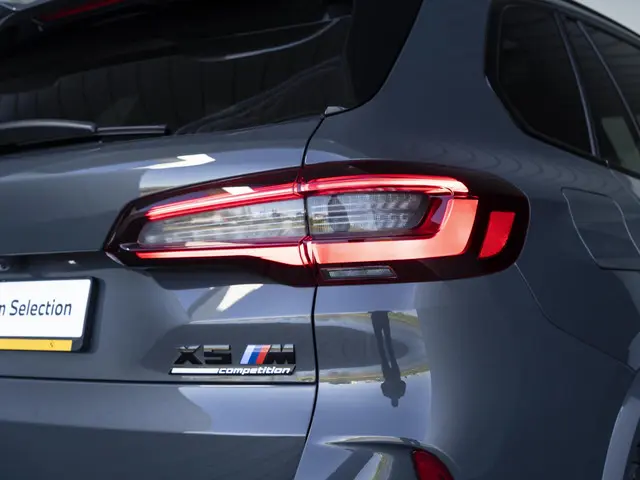 BMW X5 M Competition 2022 Benzine 16