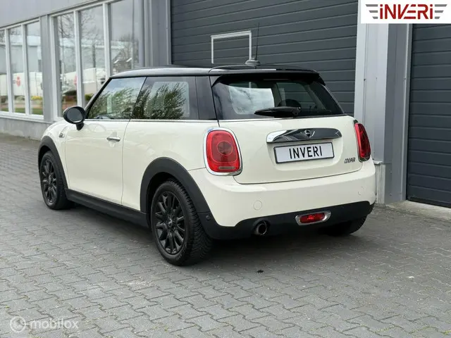 MINI Cooper 3