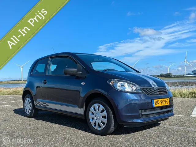 Volkswagen up! 1.0 Ambition | AIRCO | 2013 Benzine 2