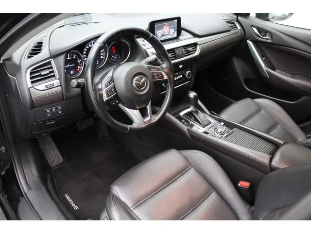 Mazda 6 Sportbreak 2.2D SkyActiv-D 175 GT-M 2015 Diesel 8