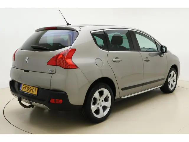 Peugeot 3008 1.6 THP Style 2013 Benzine 2