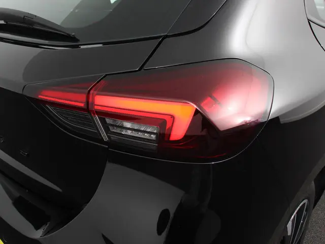 Opel Corsa 1.2 Turbo Automaat GS Line 2024 Benzine 29