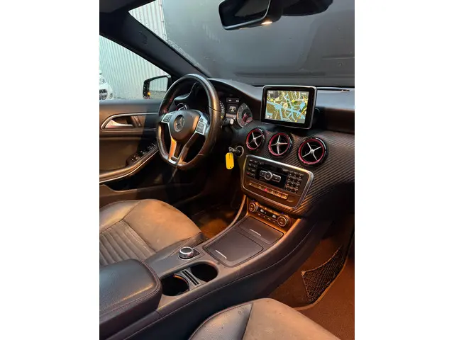 Mercedes-Benz A-Klasse 250 Sport Prestige 2015 Benzine 15