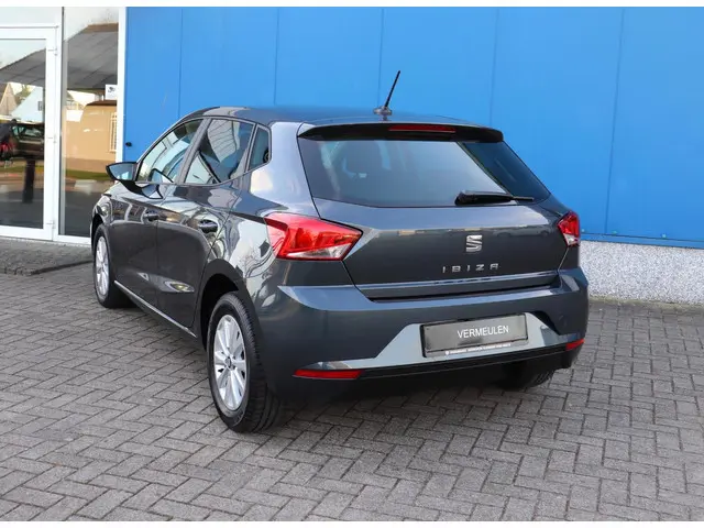 SEAT Ibiza 1.0 TSI Flex 2021 Benzine 19