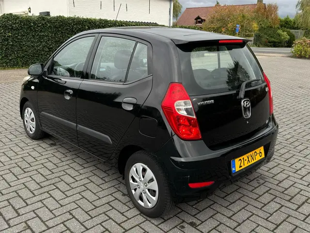 Hyundai i10 1.1 i-Drive Cool | Airco | 2012 Benzine 10