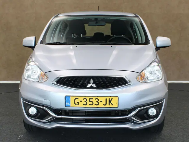 Mitsubishi Space Star 1.0 Cool+ 2019 Benzine 8