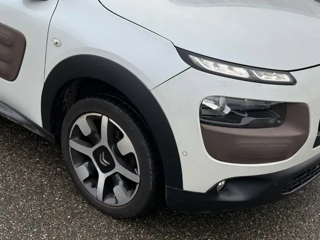 Citroën C4 Cactus 1.2 e-VTi Automaat / N APK 2014 Benzine 9