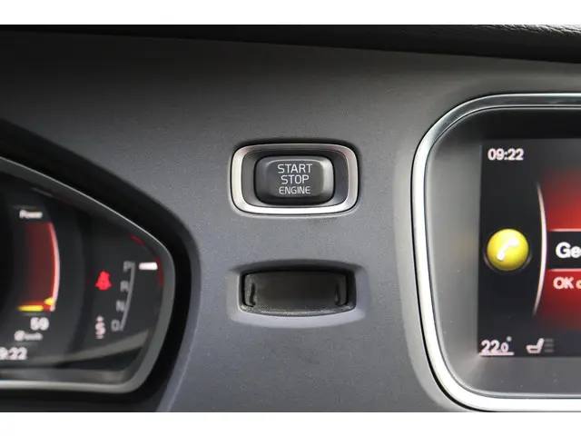 Volvo V40 1.5 T3 Polar+ Sport 2019 Benzine 27