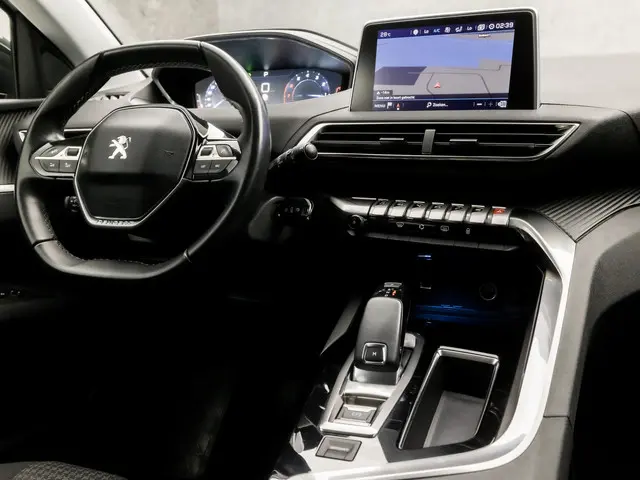 Peugeot 3008 1.2 PureTech Sport 2017 Benzine 7