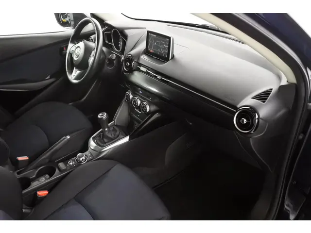 Mazda 2 1.5 90pk Nakama 2016 Benzine 25