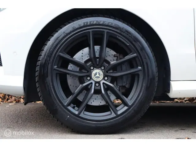 Mercedes-Benz M-Klasse 500 2013 Benzine 37