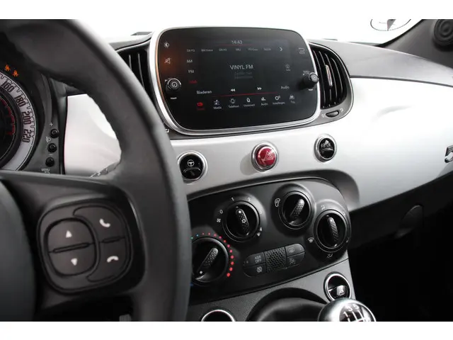 Fiat 500 1.0 Hybrid Sport Connect 2022 Benzine 11