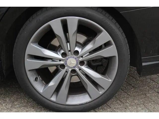 Mercedes-Benz CLA 180 Ambition 2013 Benzine 6