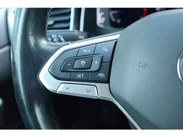 Volkswagen Polo 1.0 TSI STYLE 2022 Benzine 18