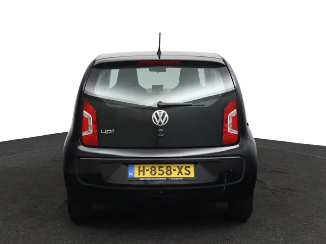 Volkswagen up! 1.0 cheer up! BlueMotion 2013 Benzine 7