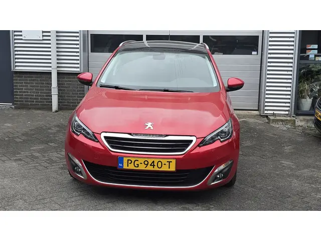 Peugeot 308 SW 1.2 PureTech Allure 2017 Benzine 2