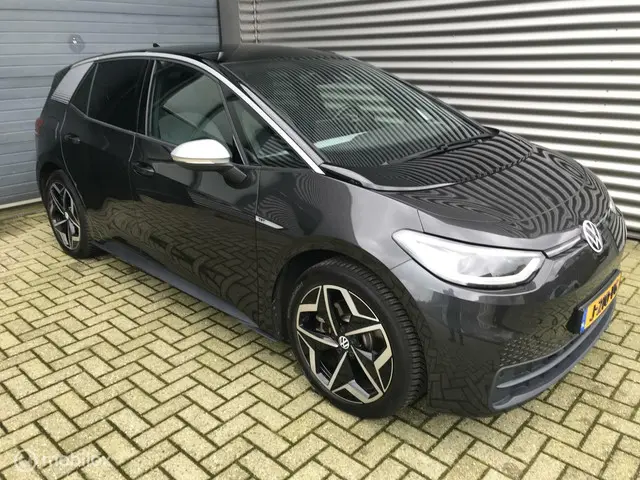 Volkswagen ID.3 First Plus 58 kWh 2020 Elektrisch 11