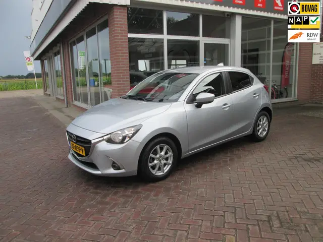 Mazda 2