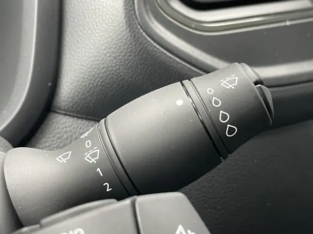 Nissan Interstar 2.3 dCi L2H2 N-Connecta 2024 Diesel 26