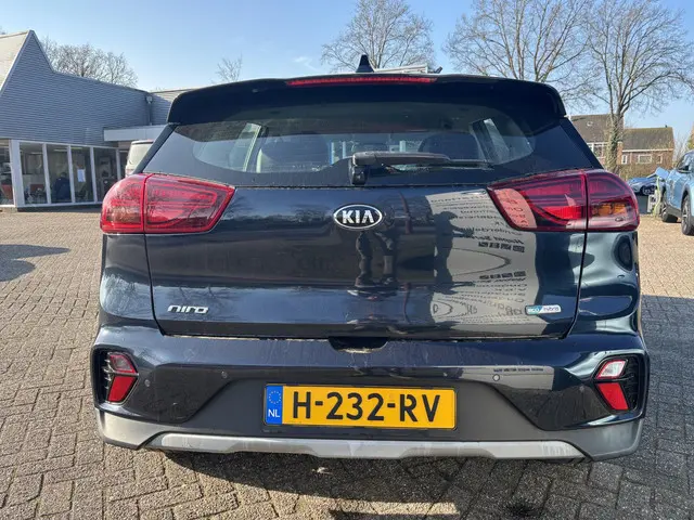 Kia Niro 1.6 GDi Hybrid DynamicLine 2020 Hybride Benzine 6